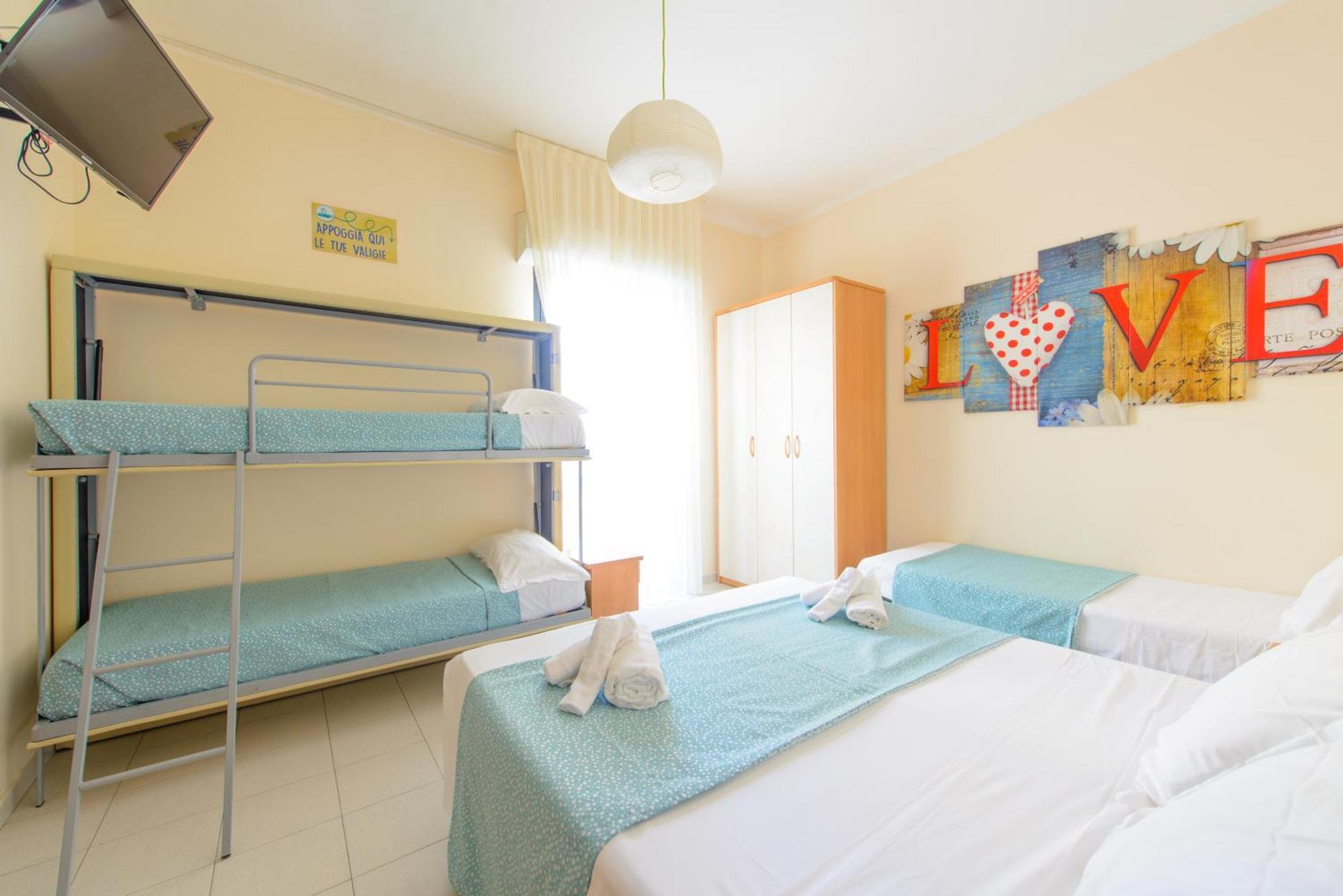 Hotel Nuova Medusa Rimini Bagian luar foto