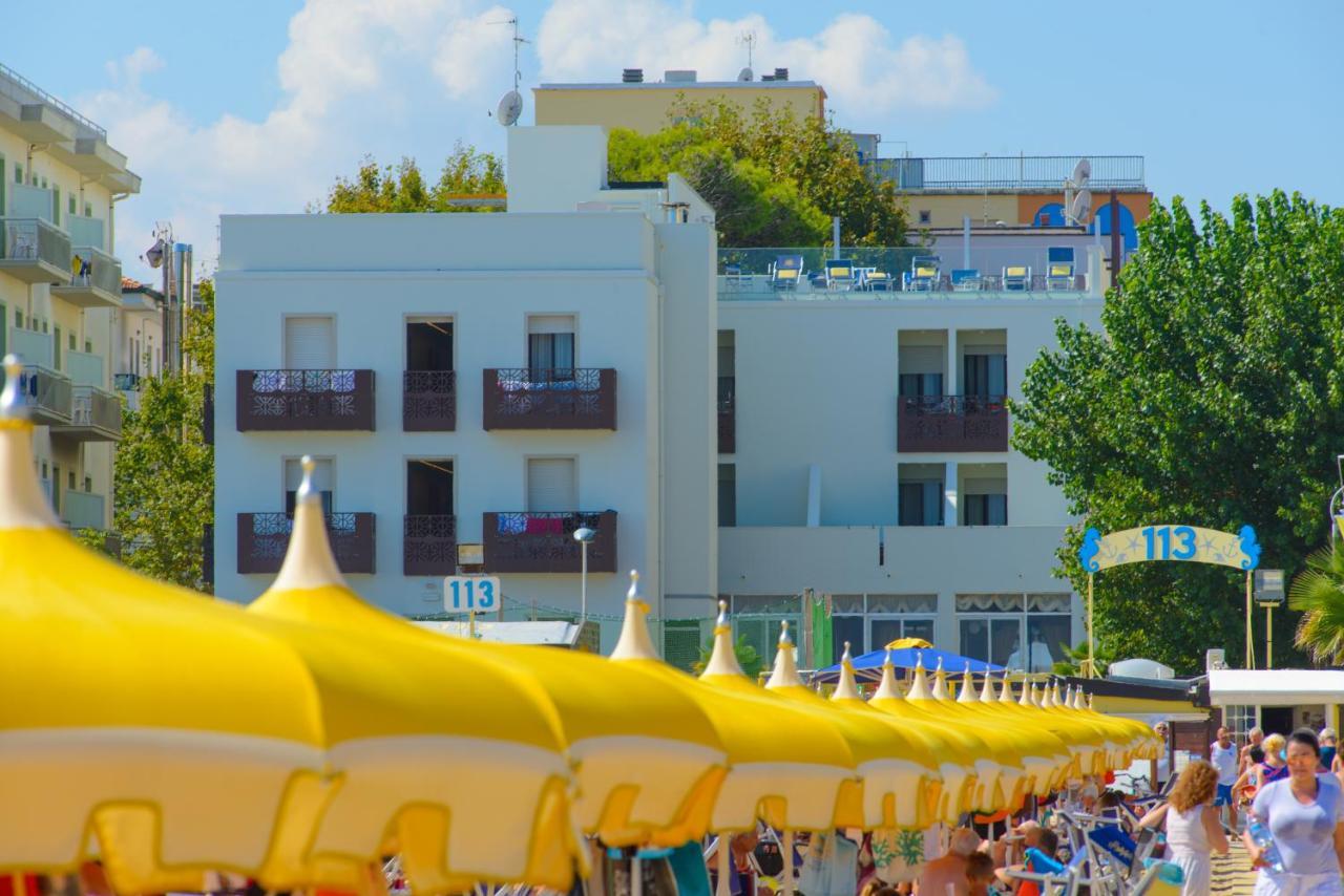 Hotel Nuova Medusa Rimini Bagian luar foto